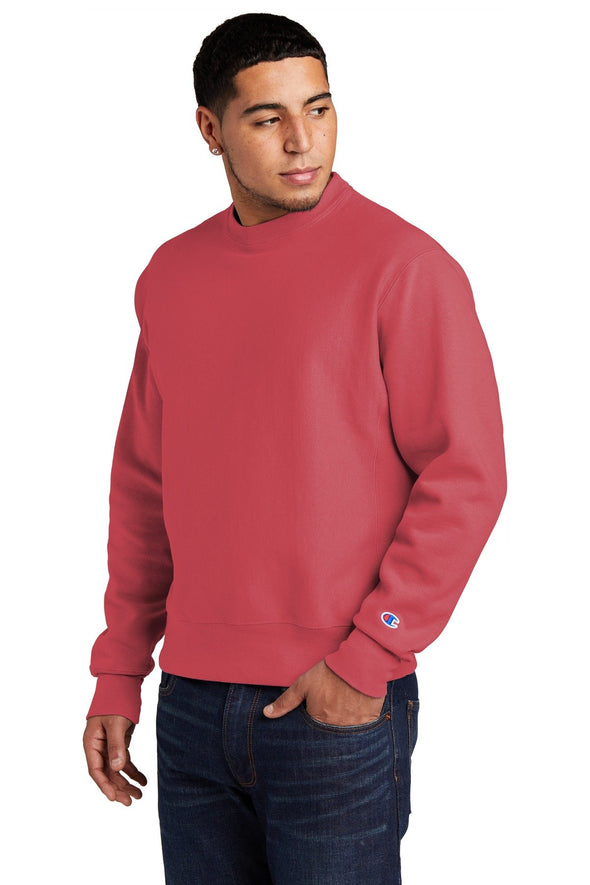 Champion Reverse Weave Garment-Dyed Crewneck Sweatshirt. GDS149